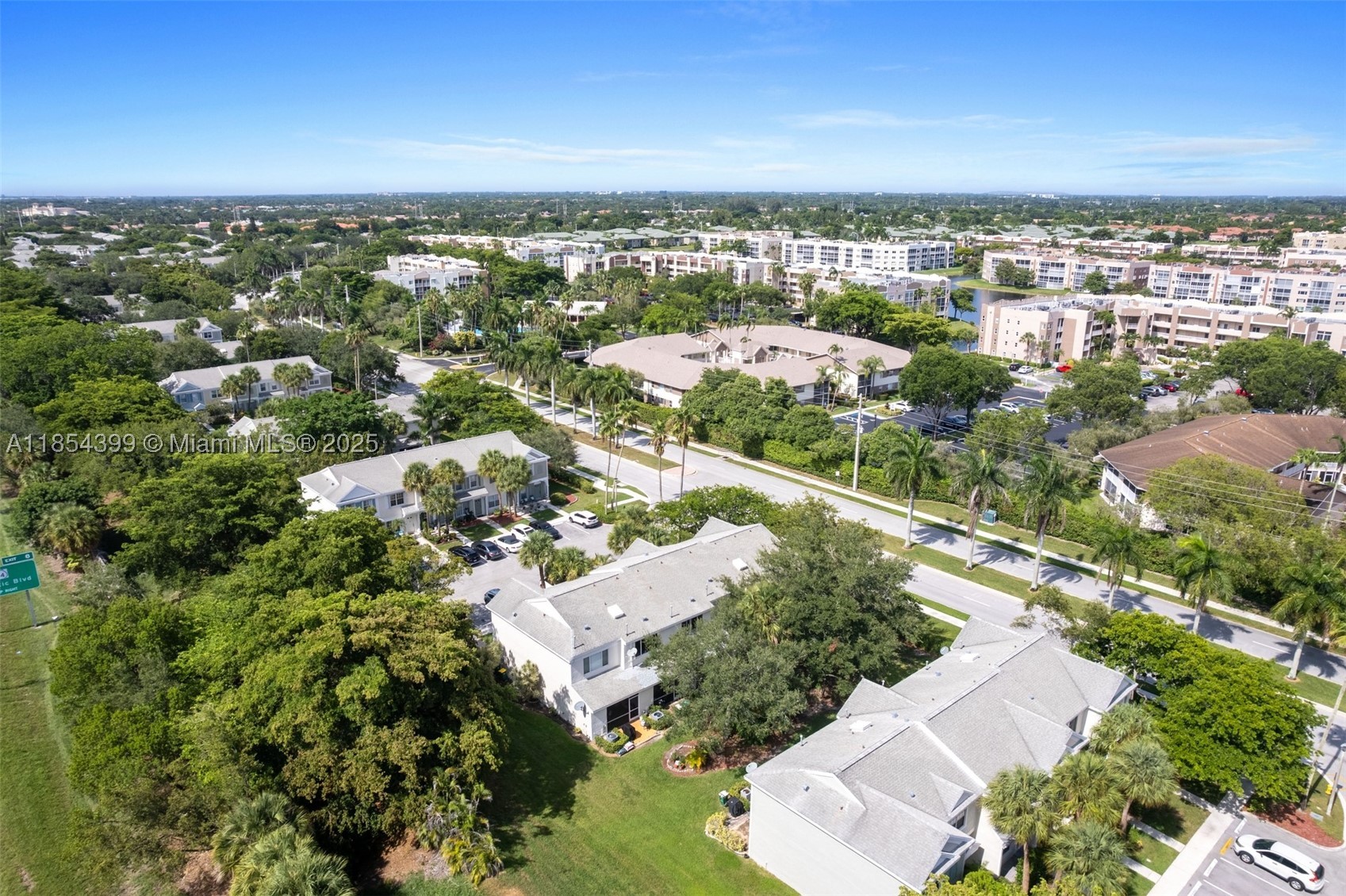 property viewer photo 18