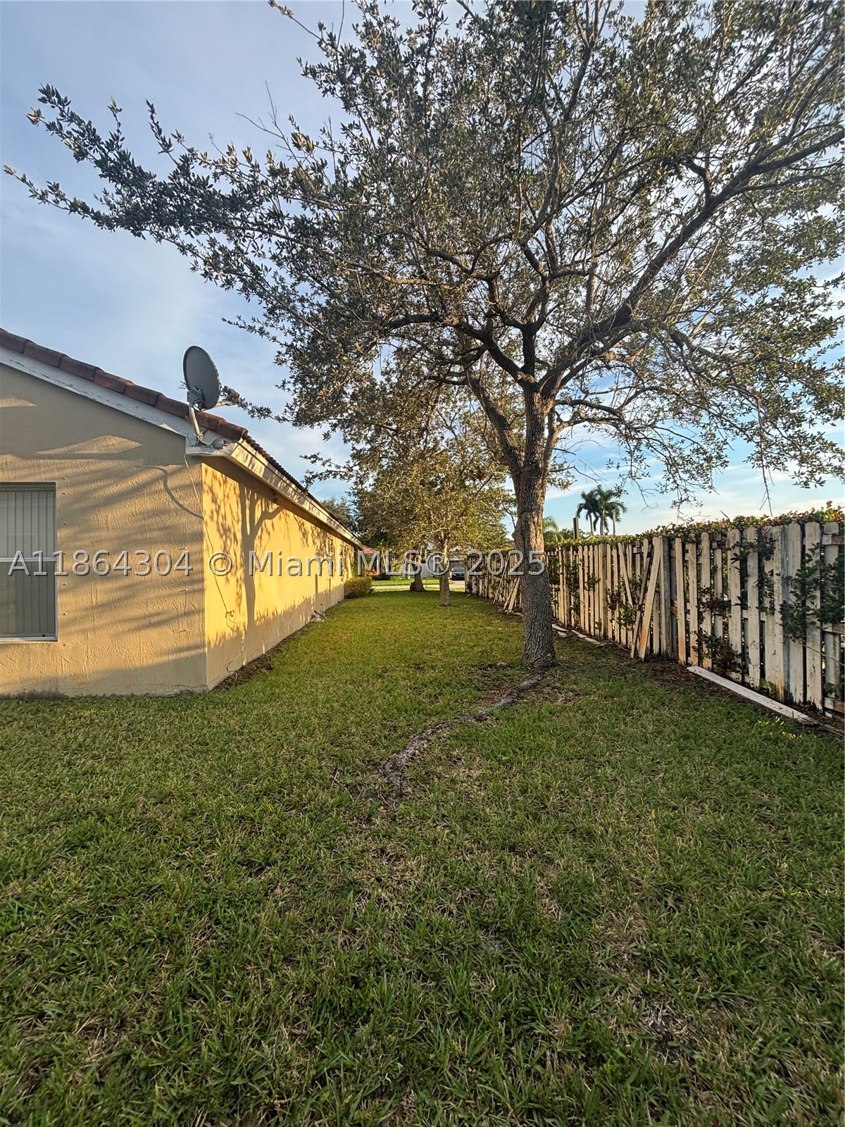 main property photo 31