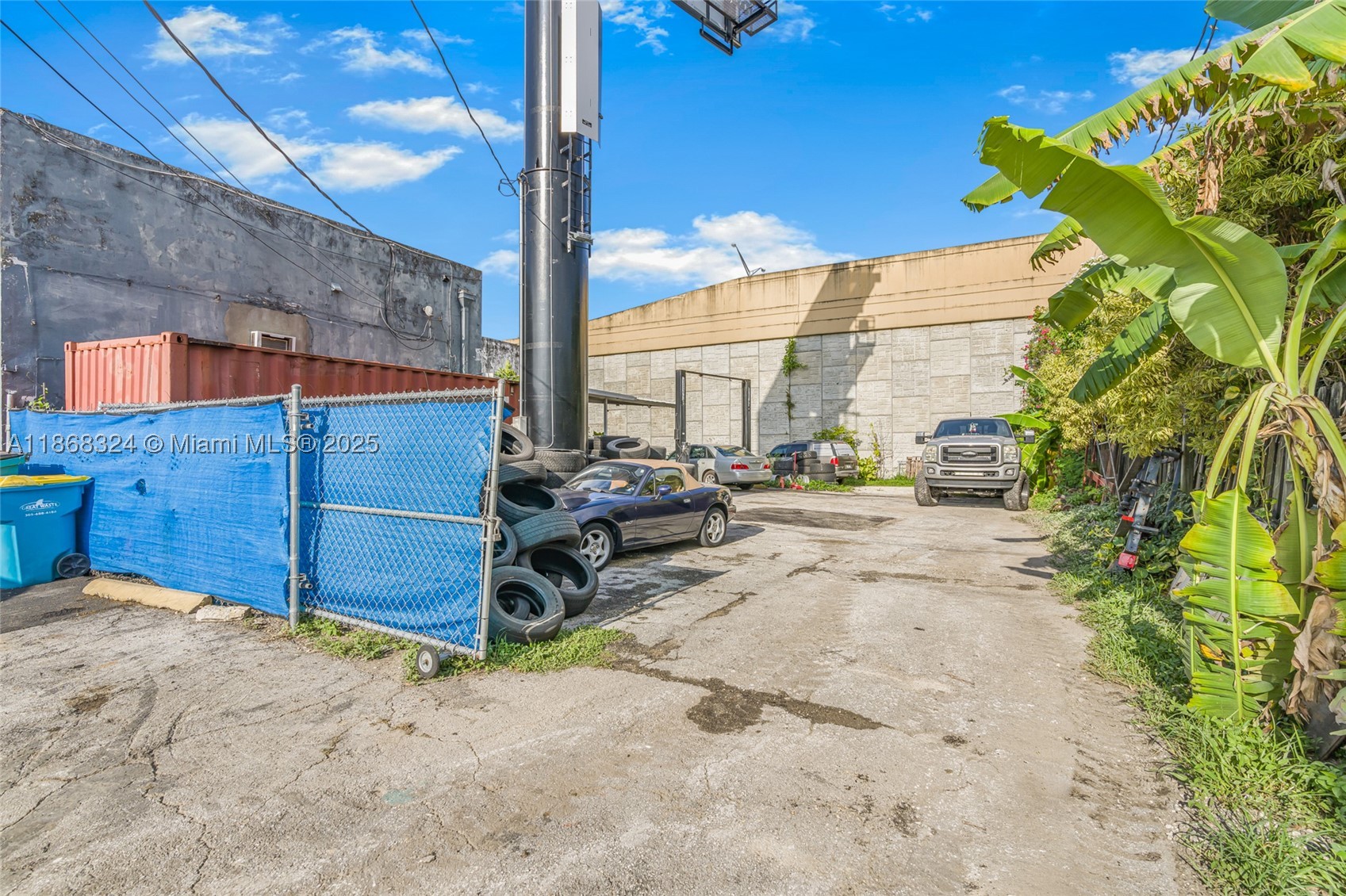 main property photo 21