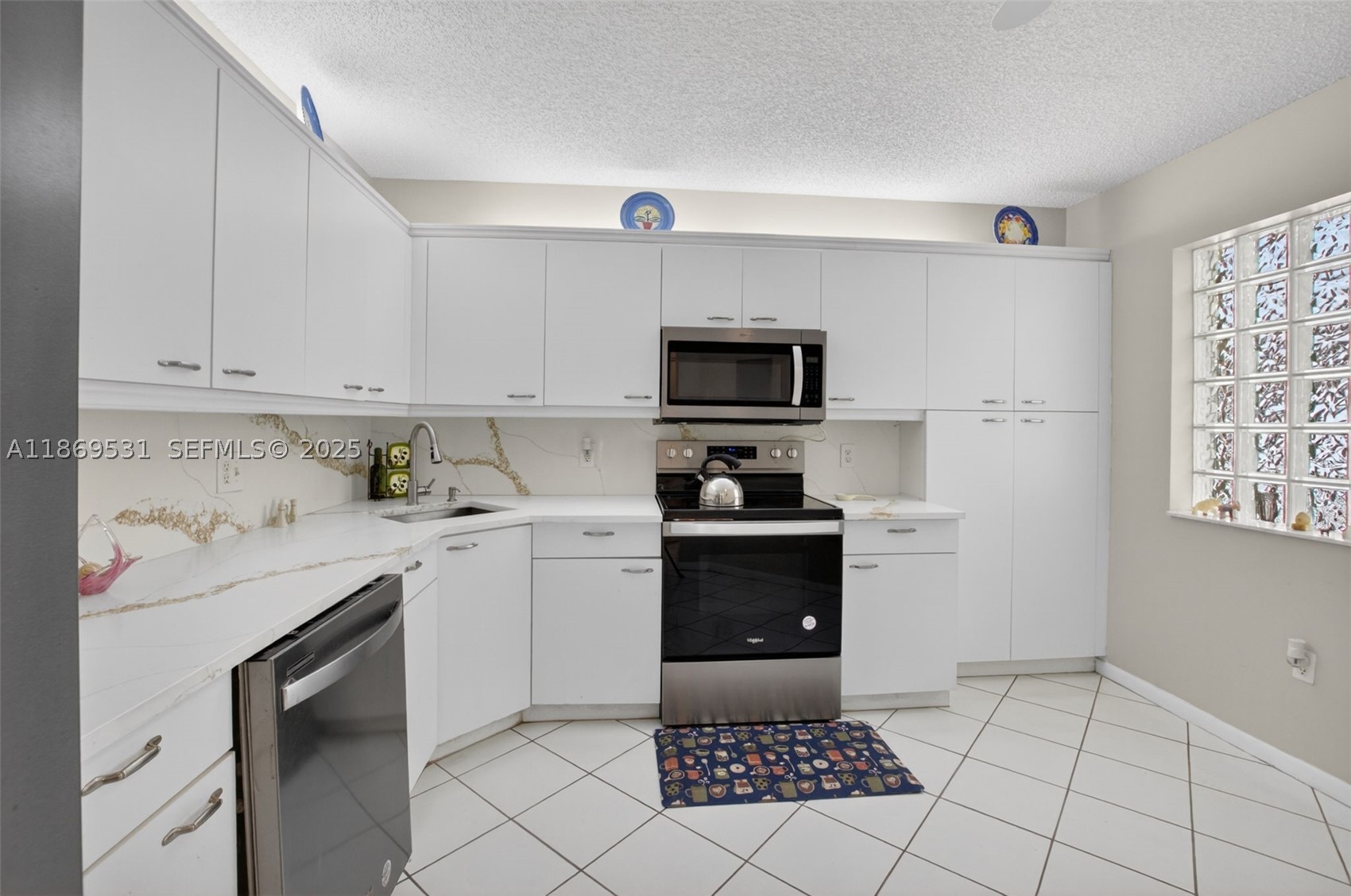 main property photo 72