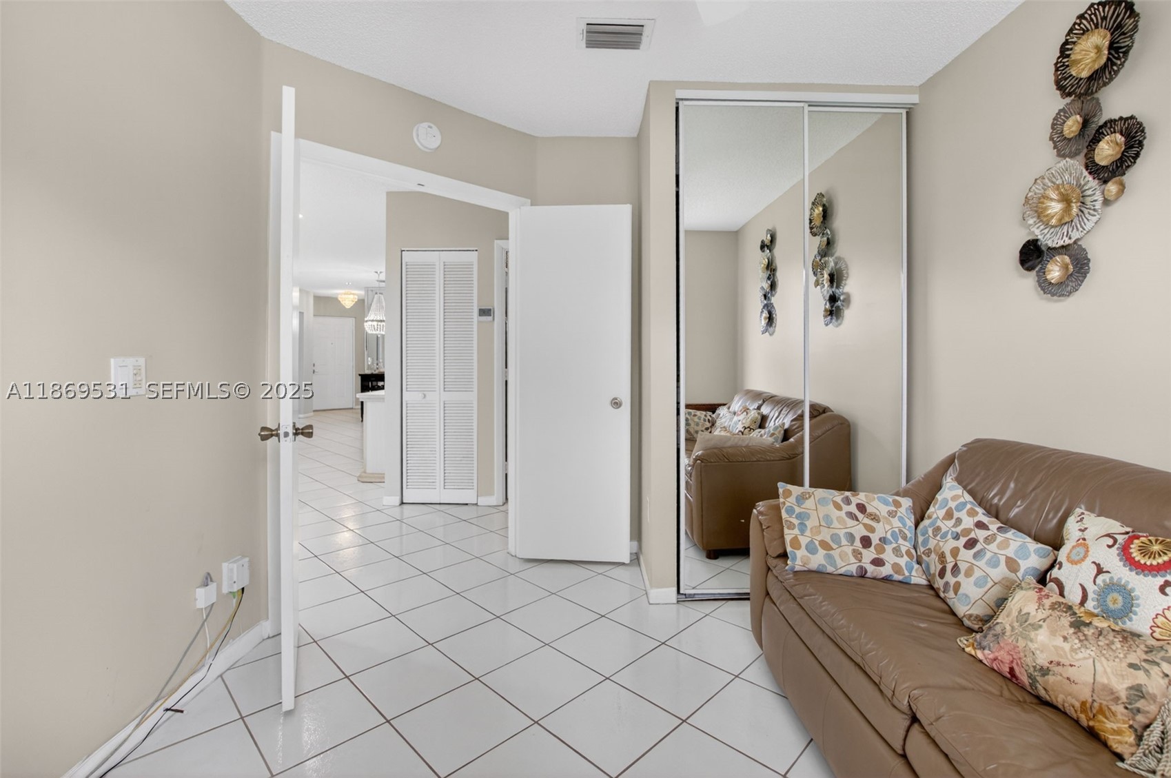 main property photo 85