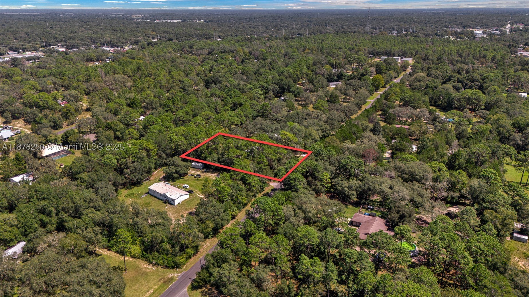 main property photo 41