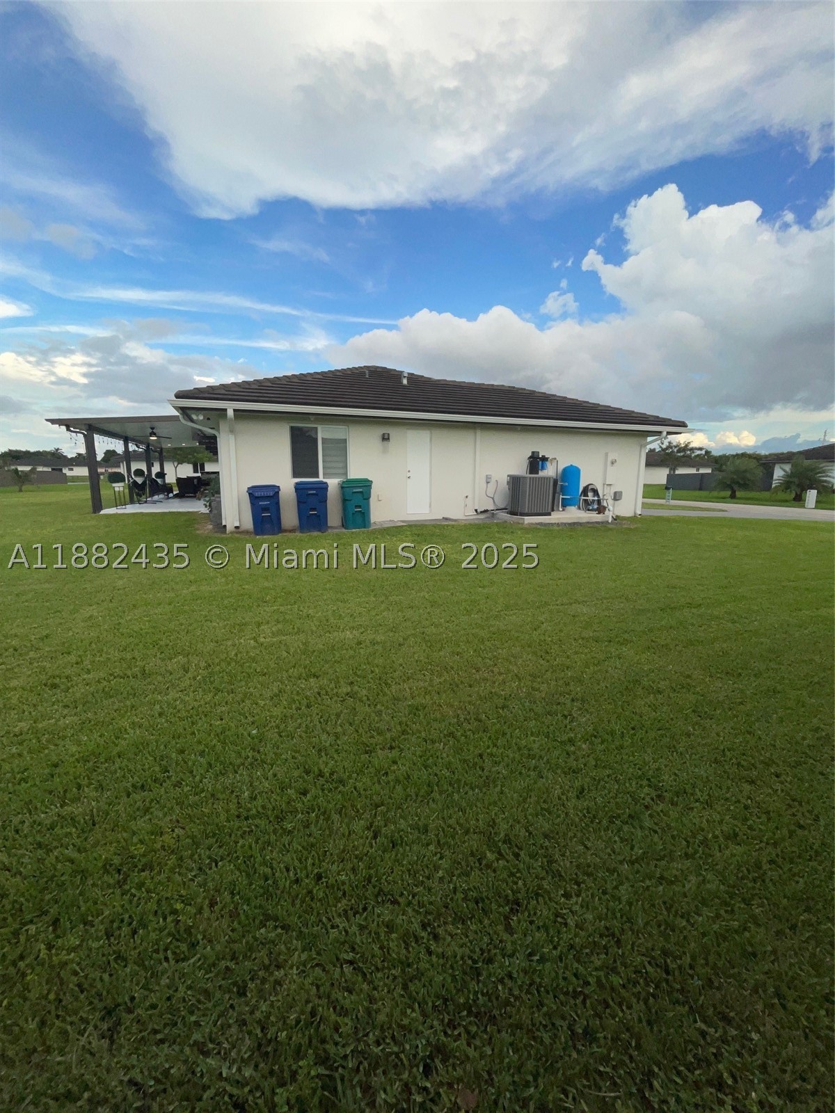 main property photo 46