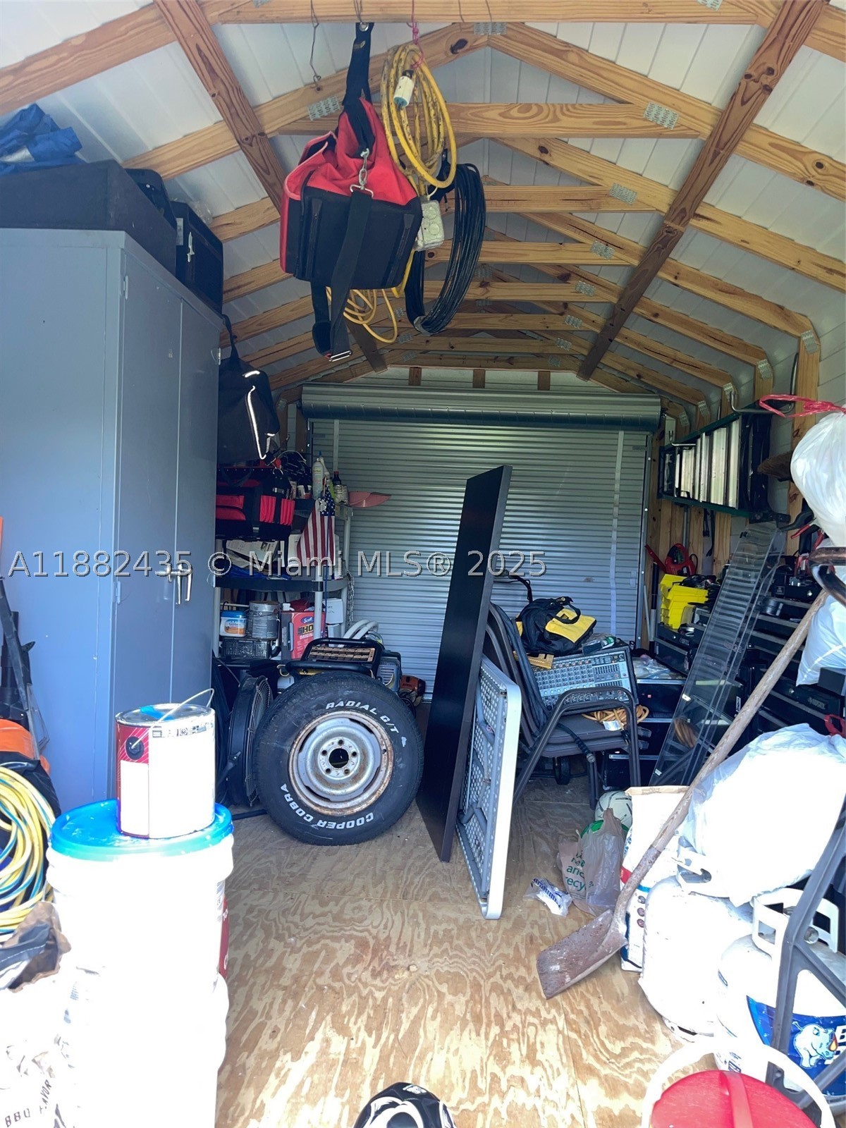 main property photo 49