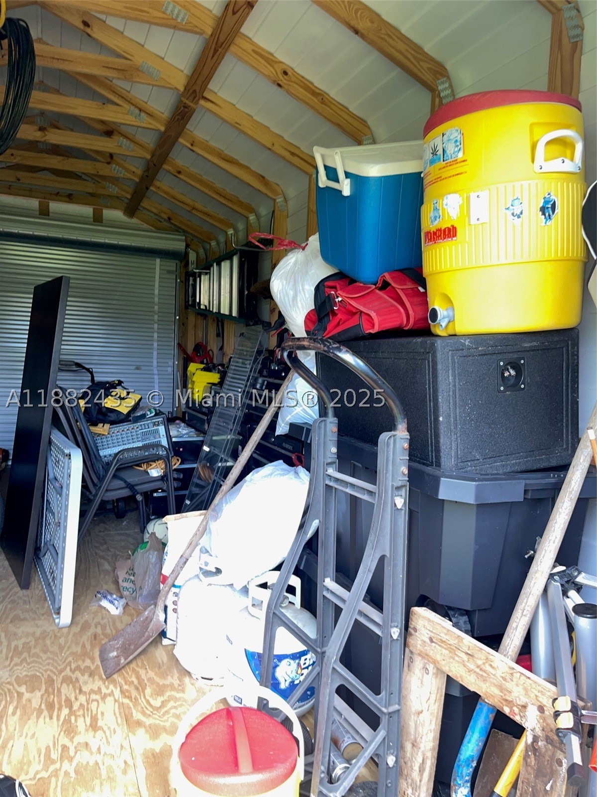 main property photo 50