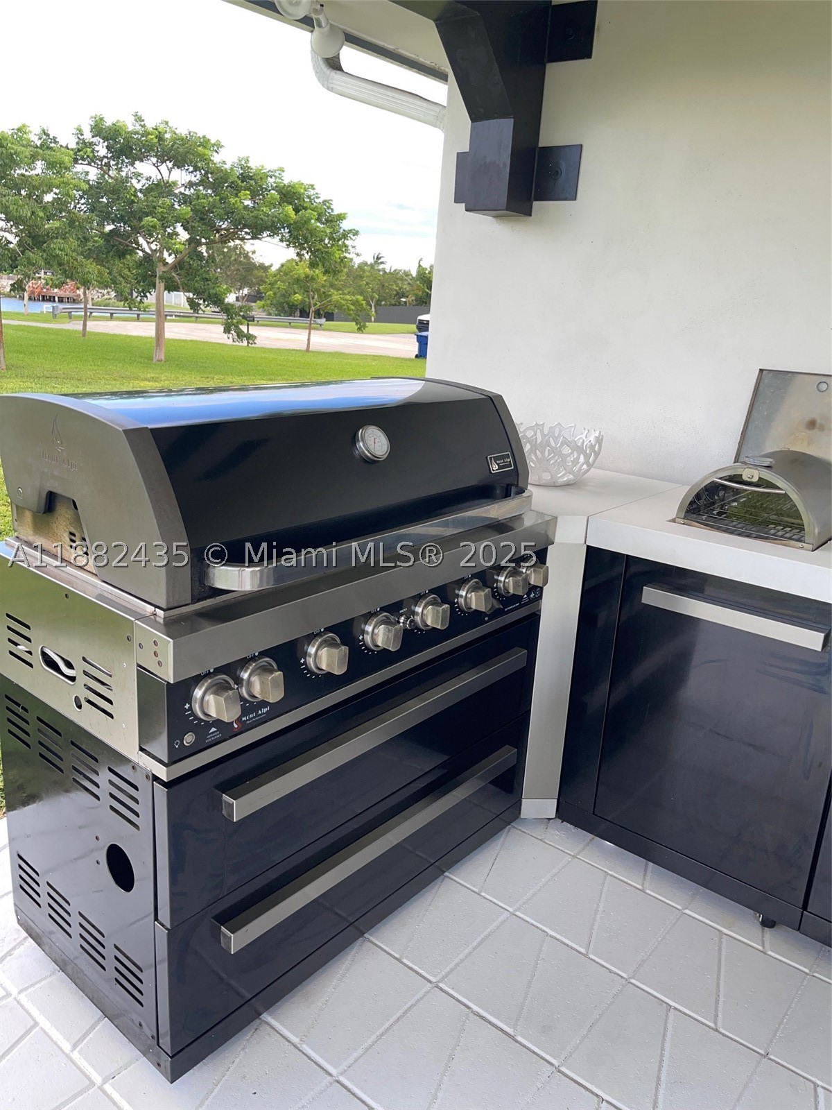 main property photo 57