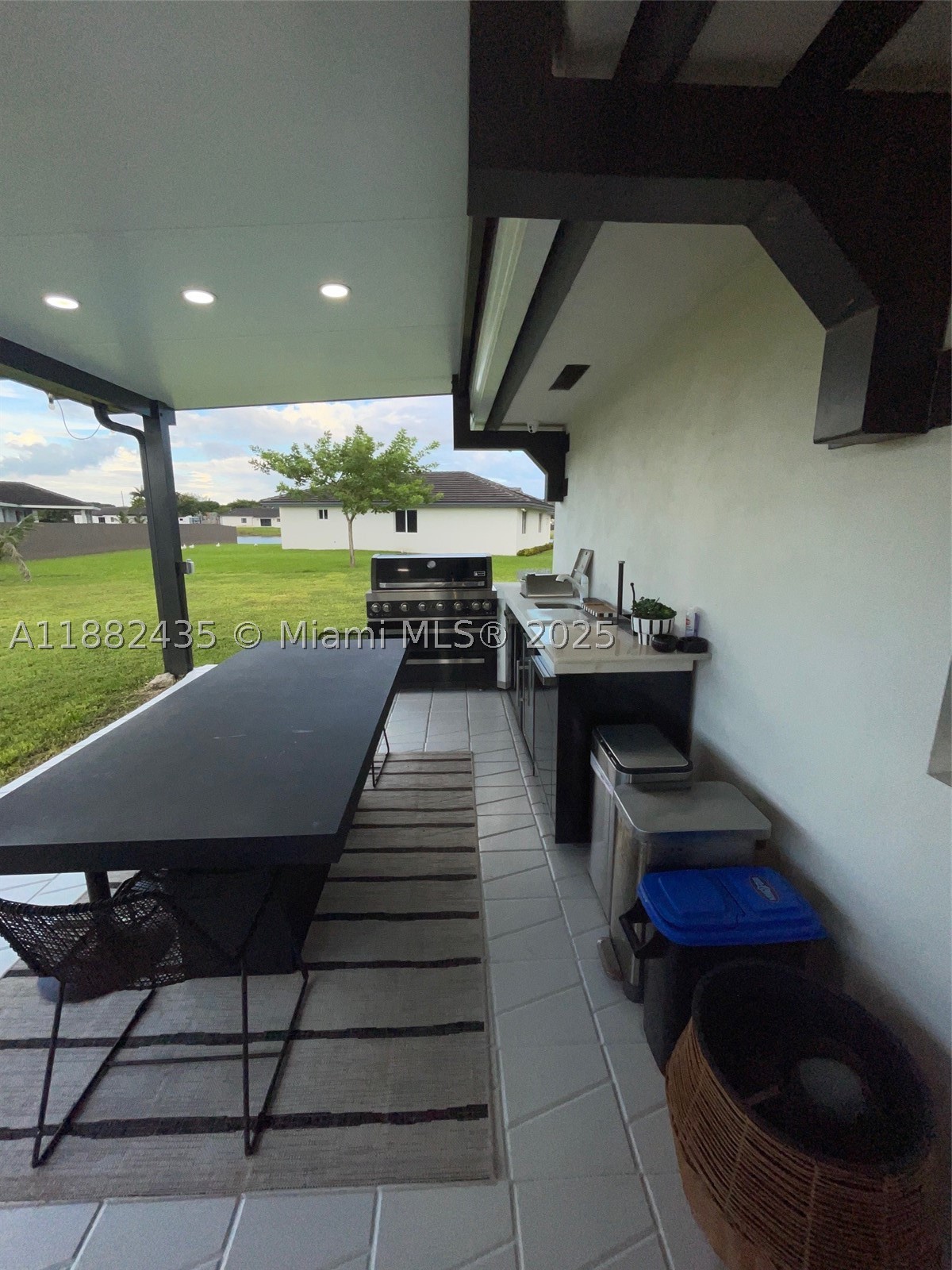 main property photo 60