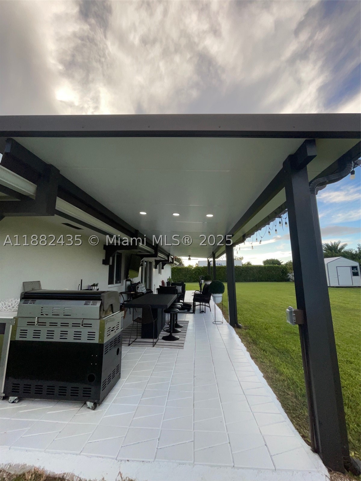 main property photo 61