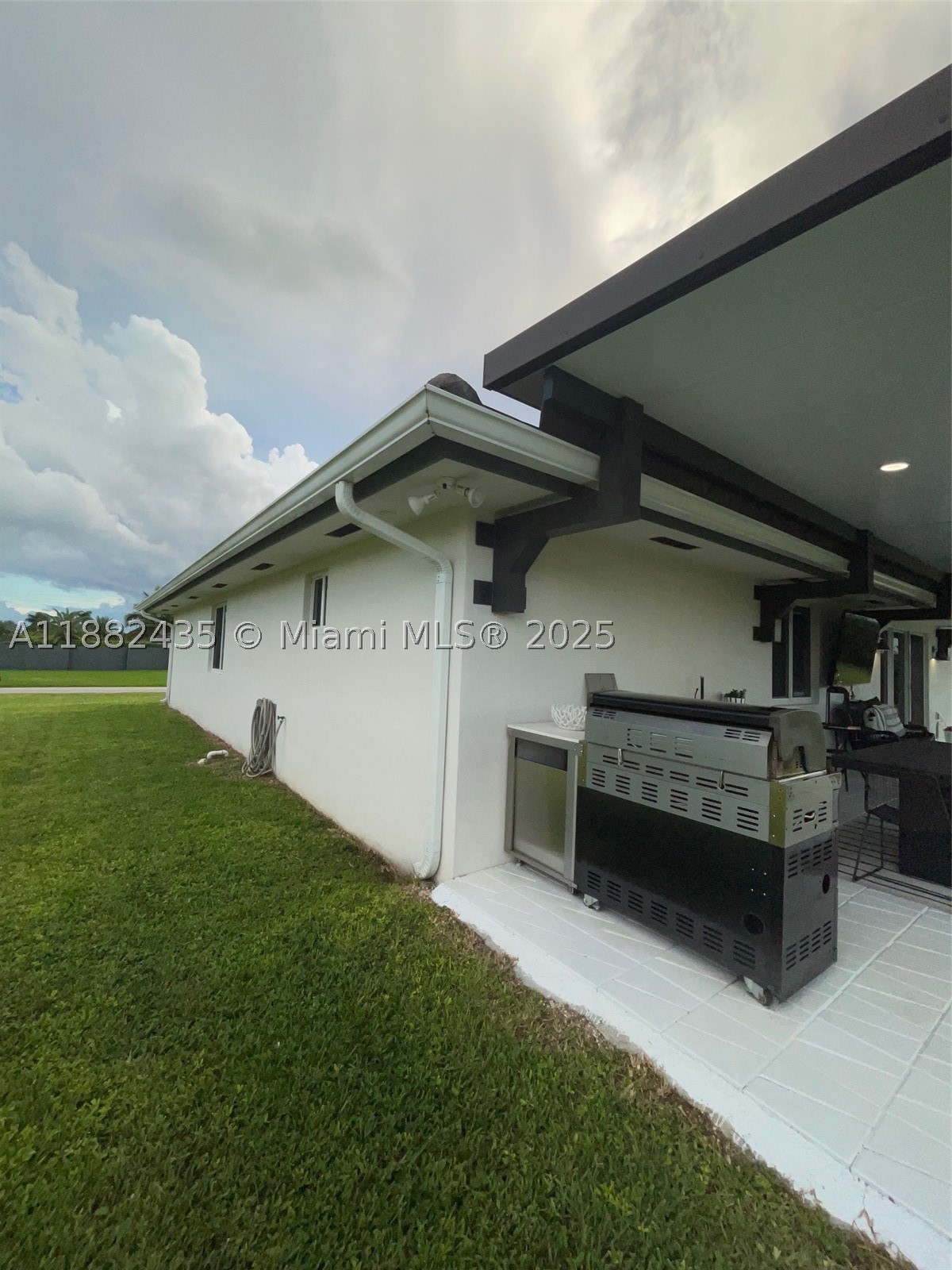 main property photo 62