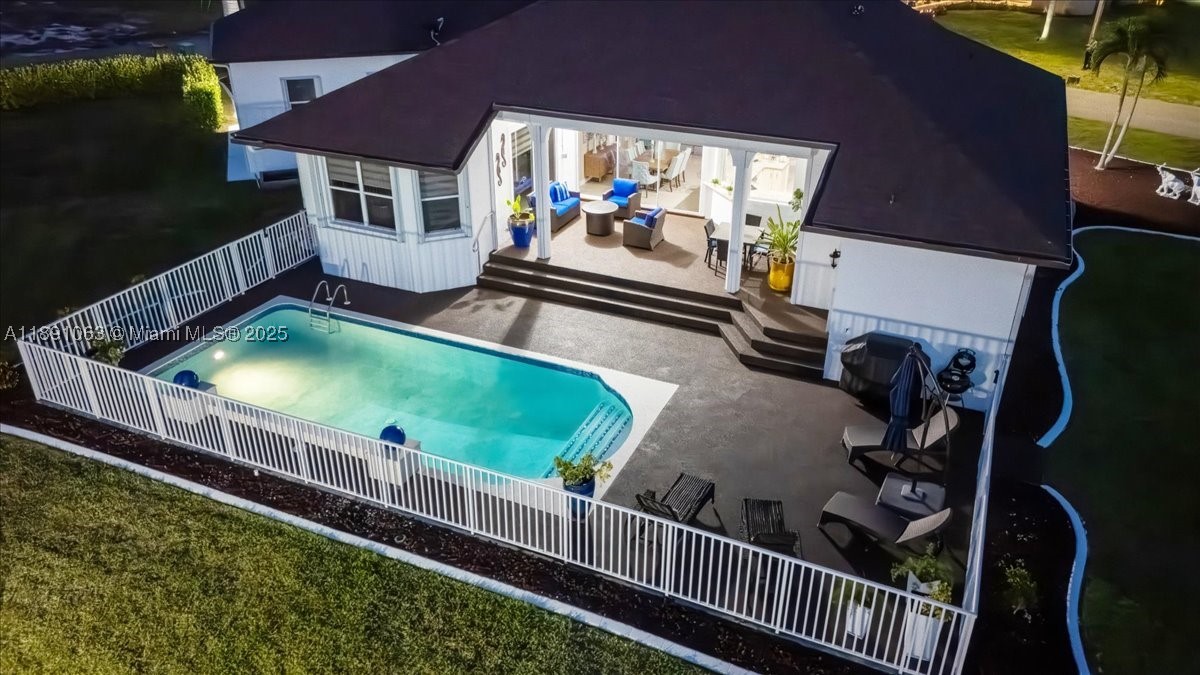 main property photo 48