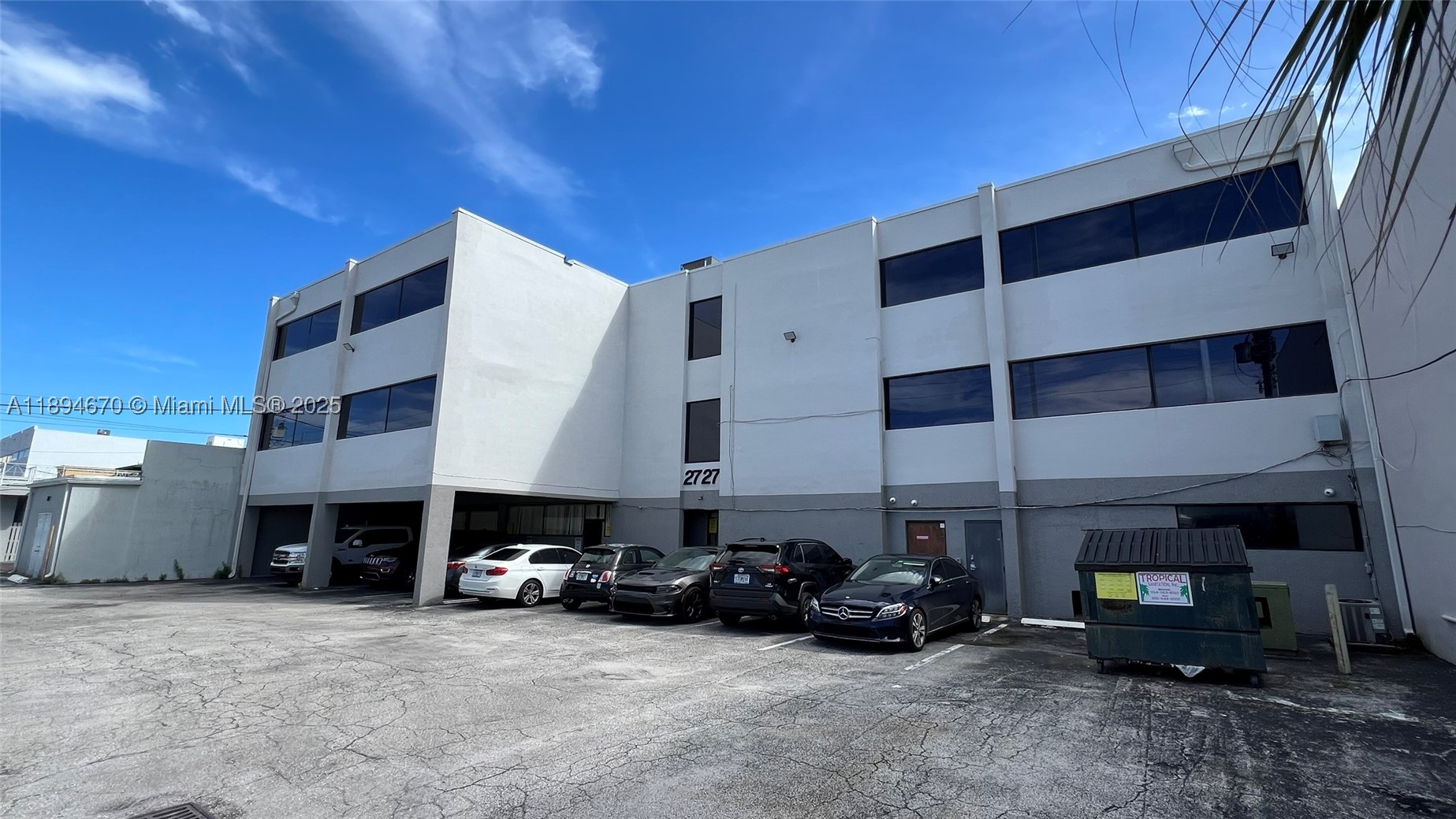 main property photo 30