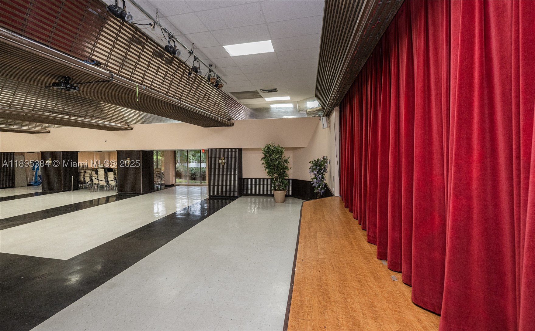 main property photo 72