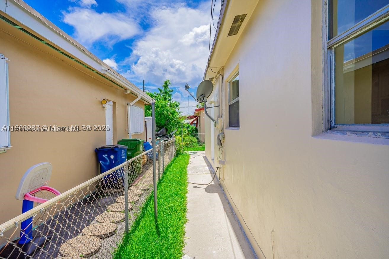 main property photo 46