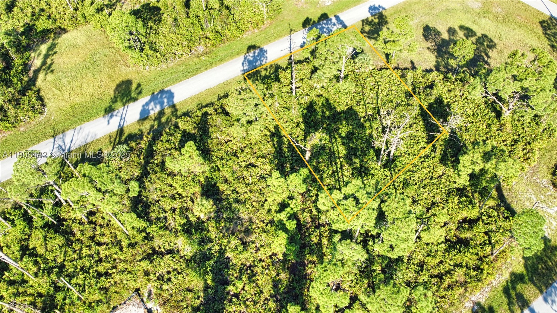 main property photo 8