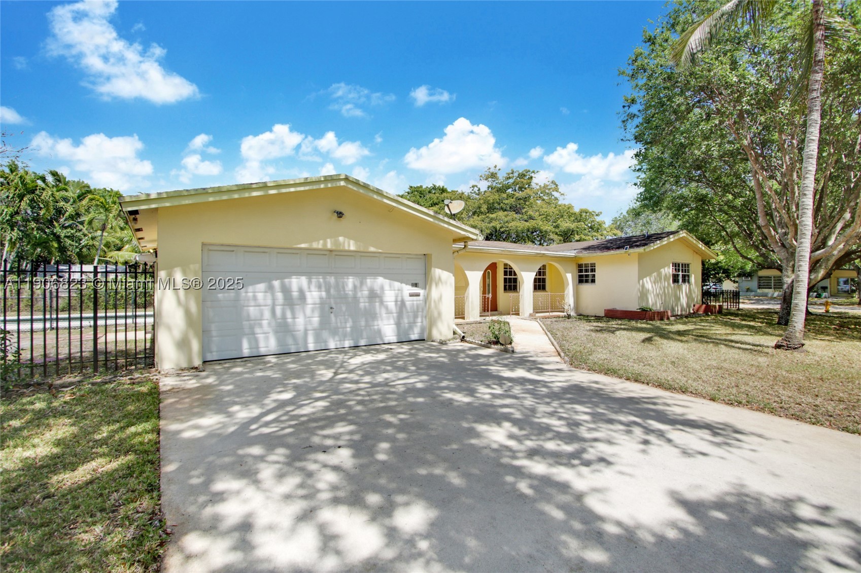 main property photo 20