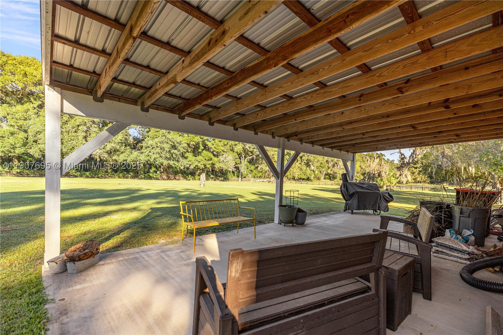 main property photo 41