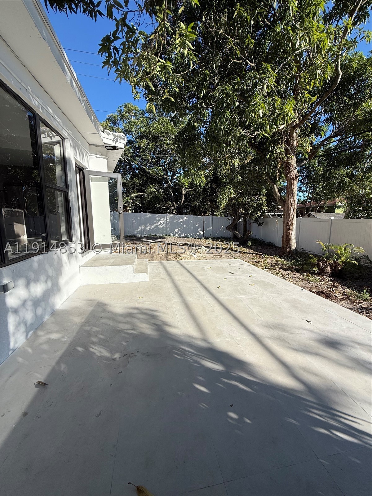 main property photo 47
