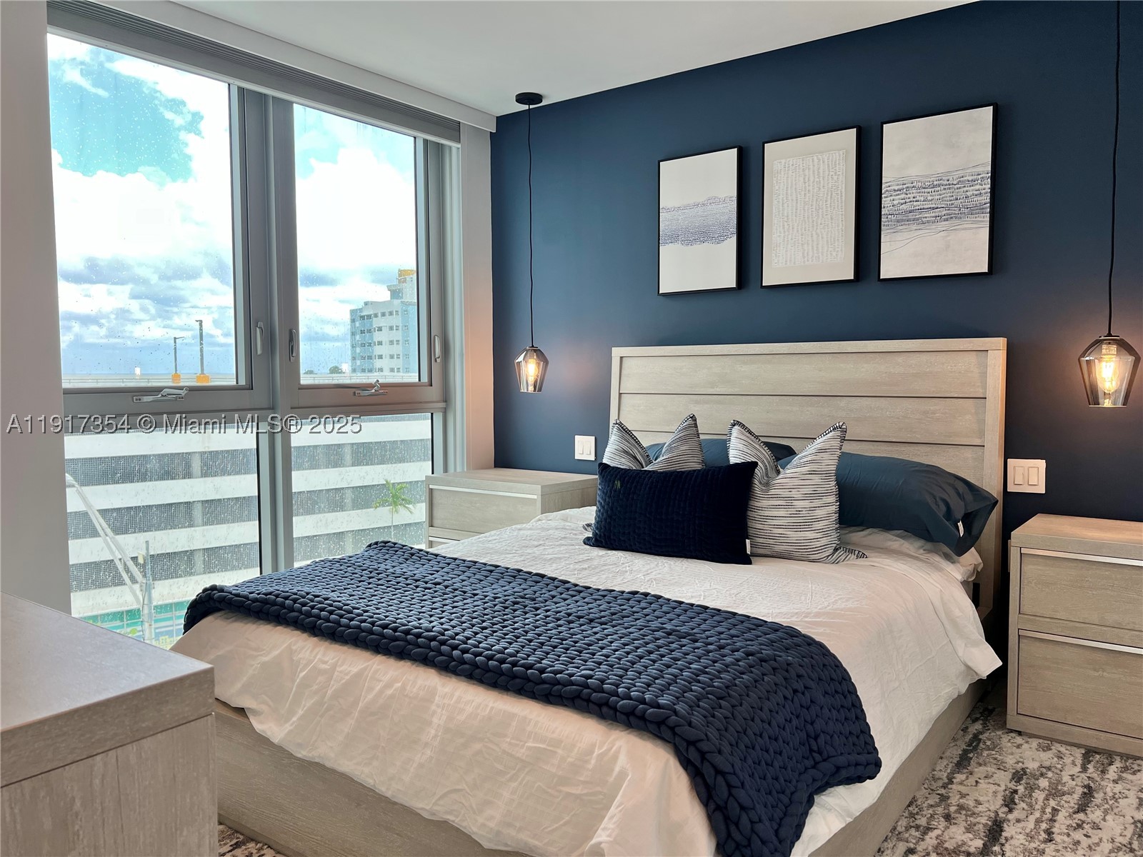 property viewer photo 16