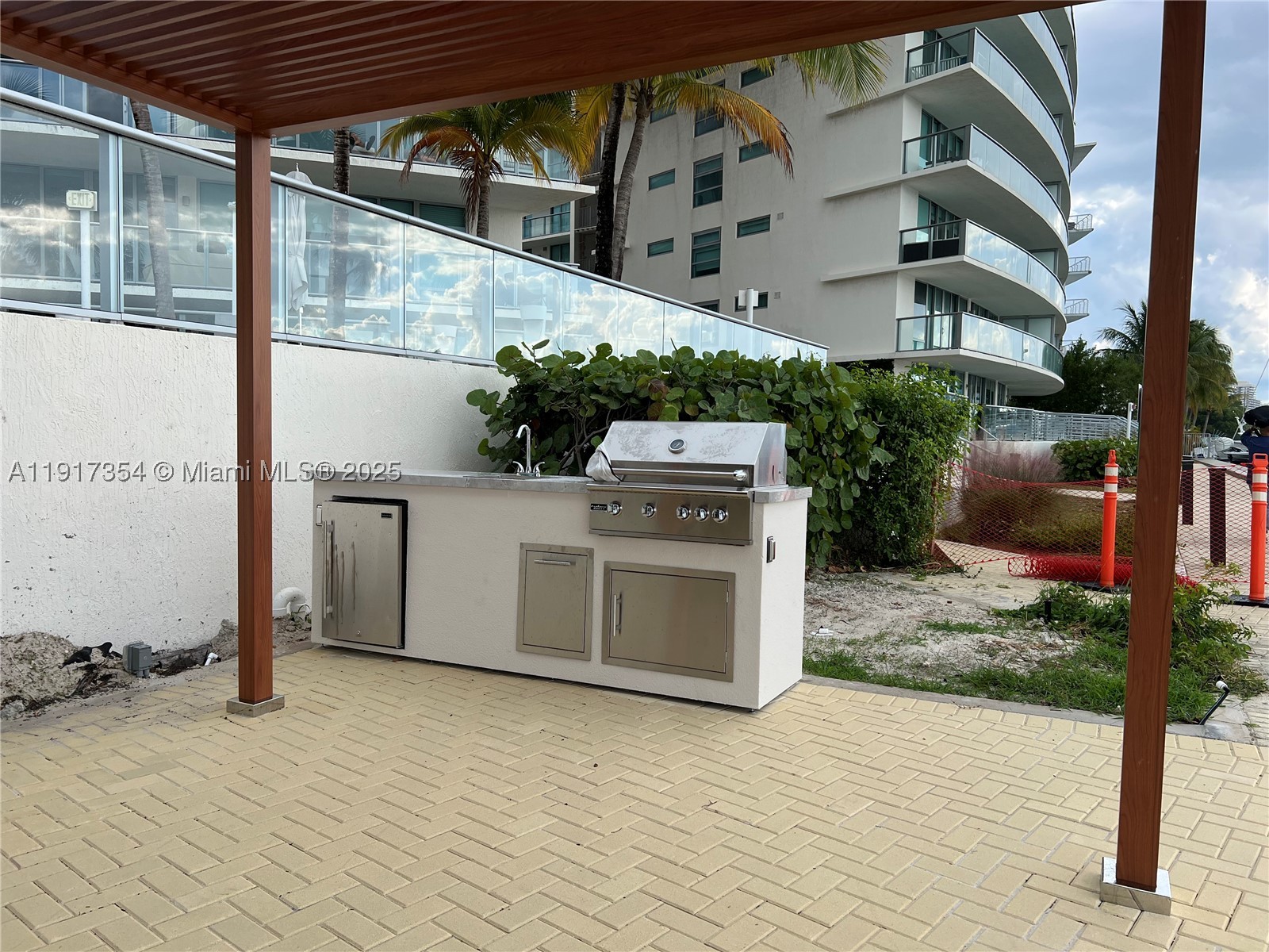property viewer photo 39