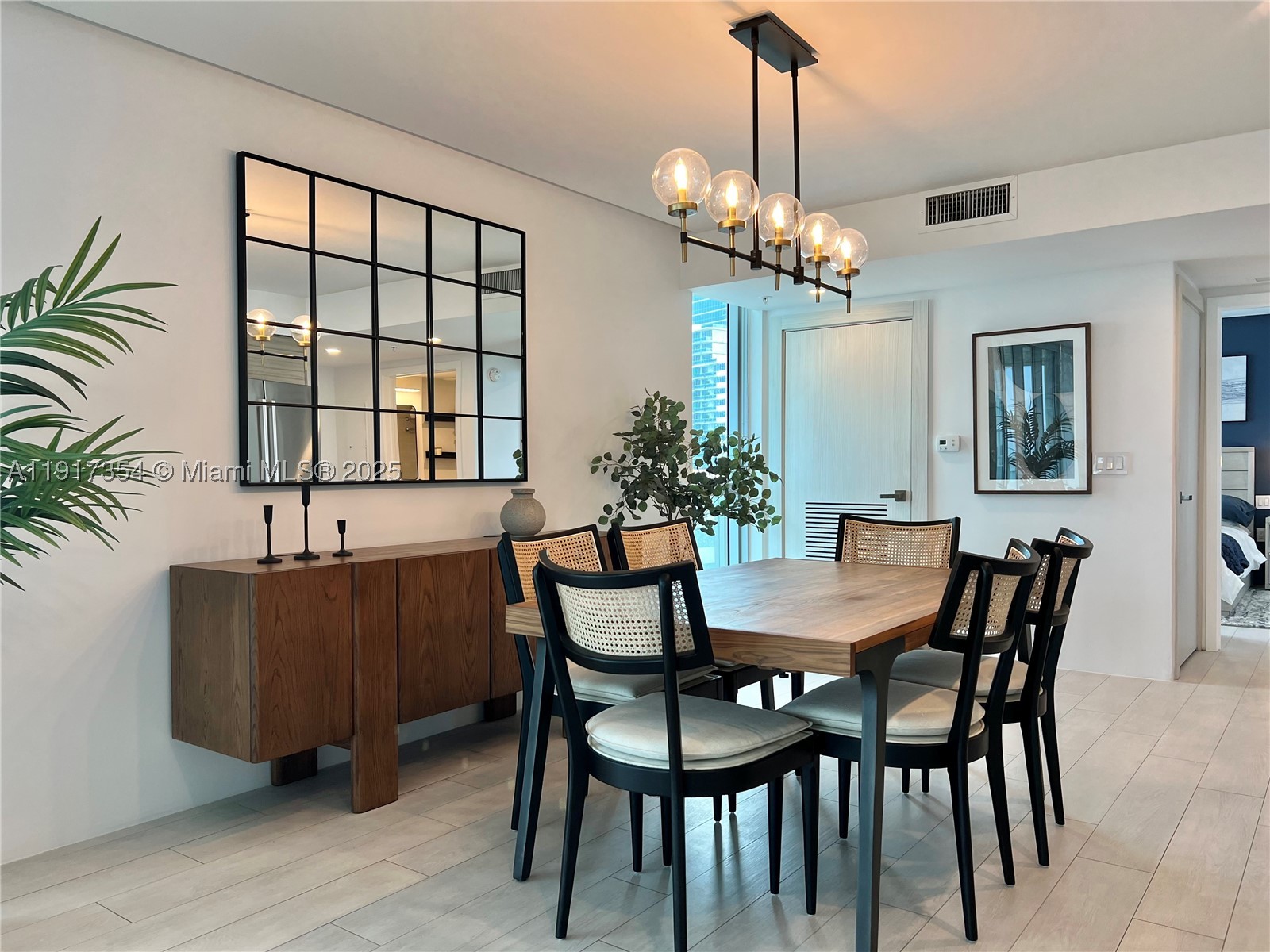 property viewer photo 8