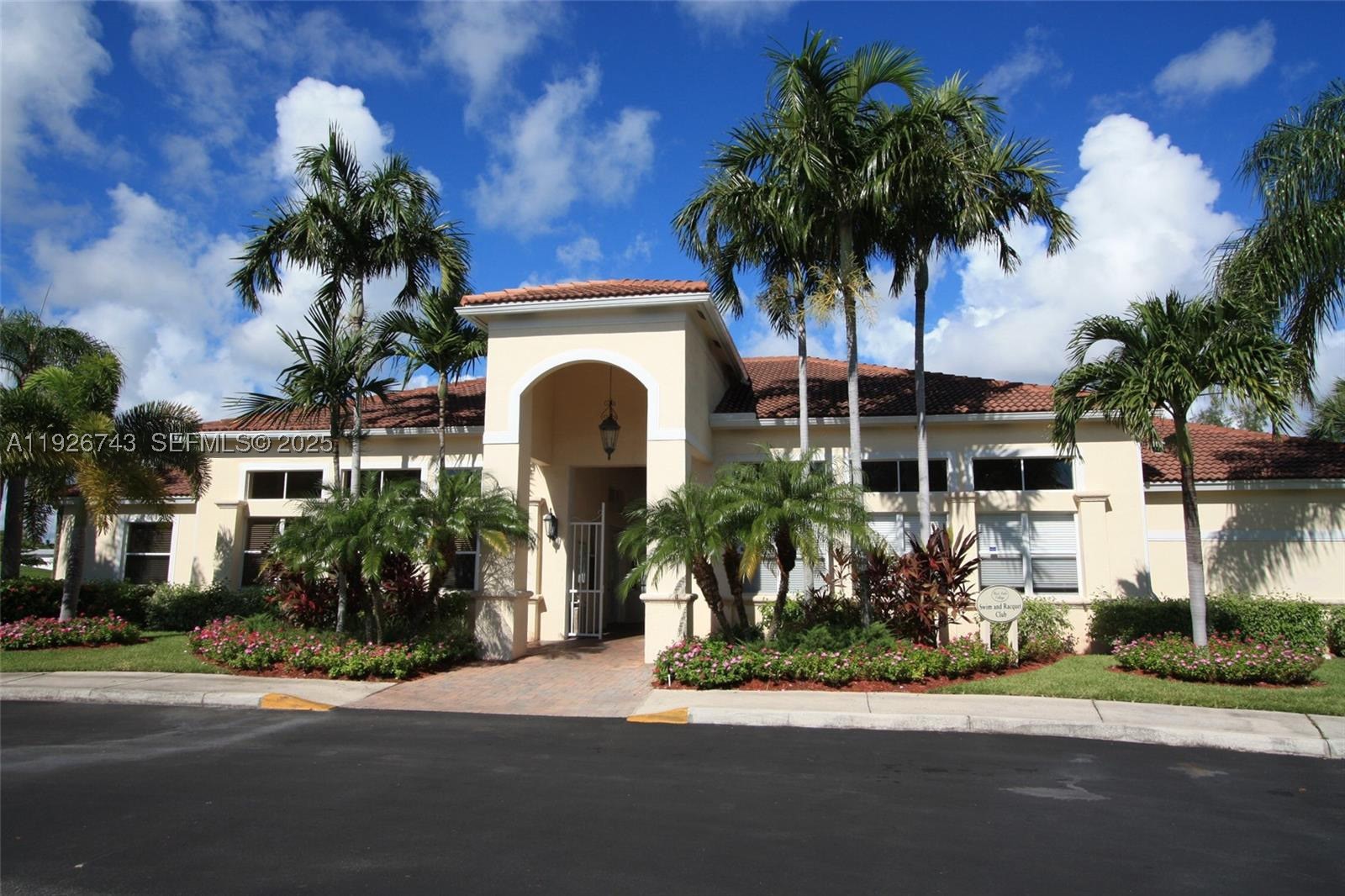 main property photo 70