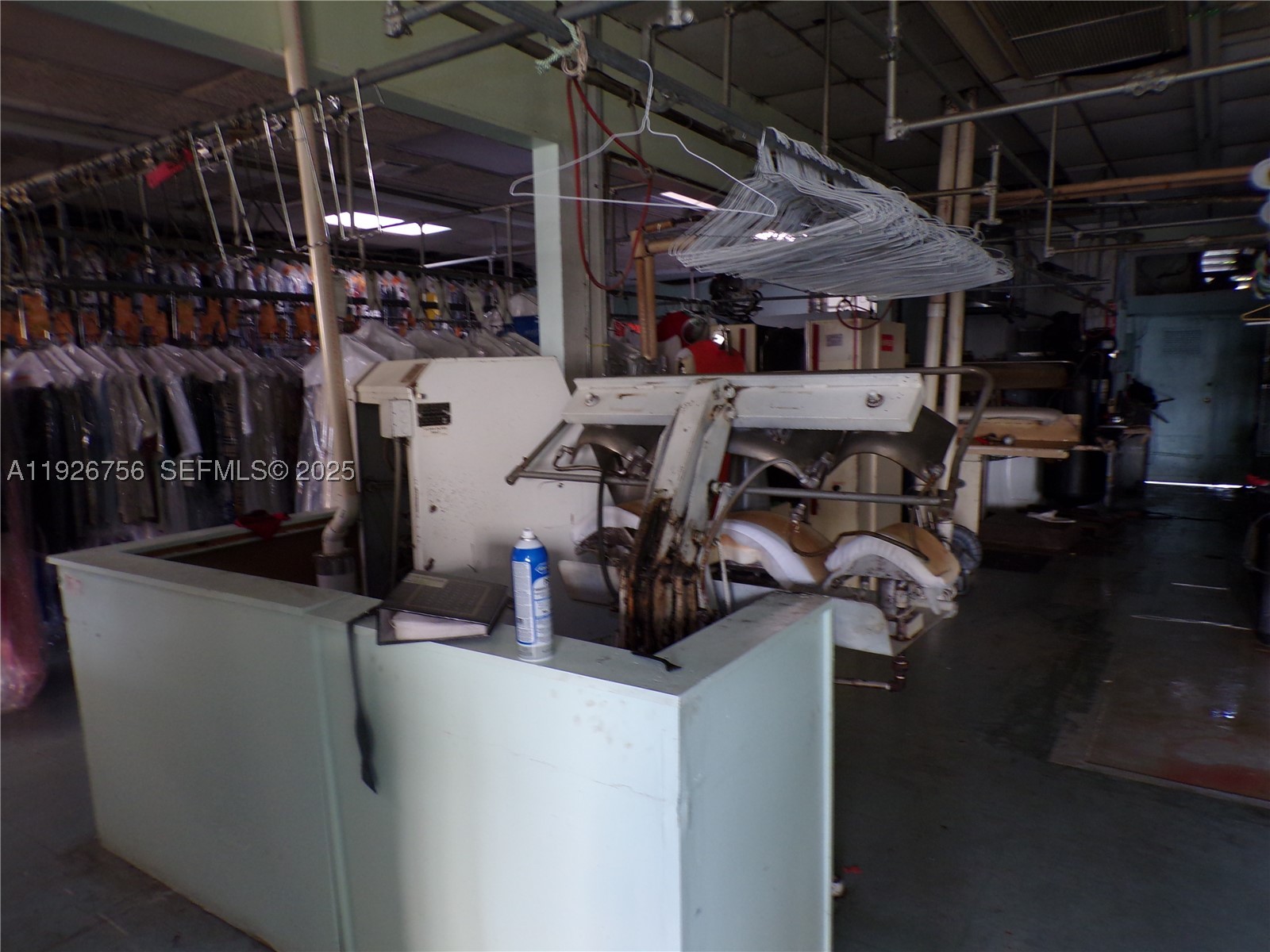 main property photo 7