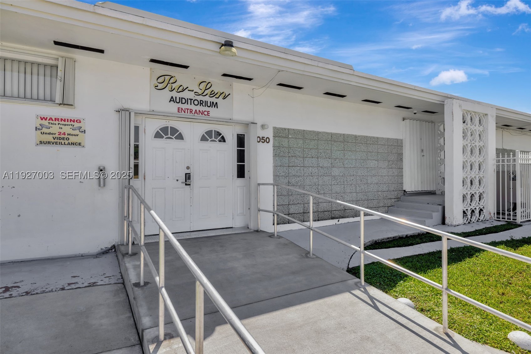 main property photo 33