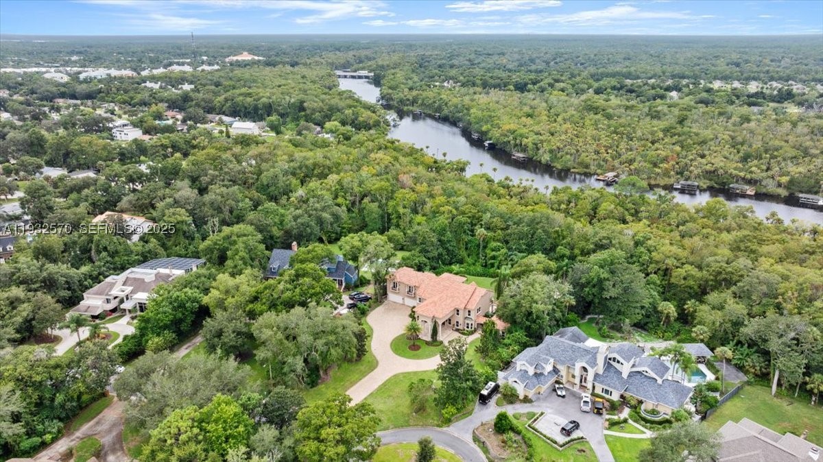 main property photo 33