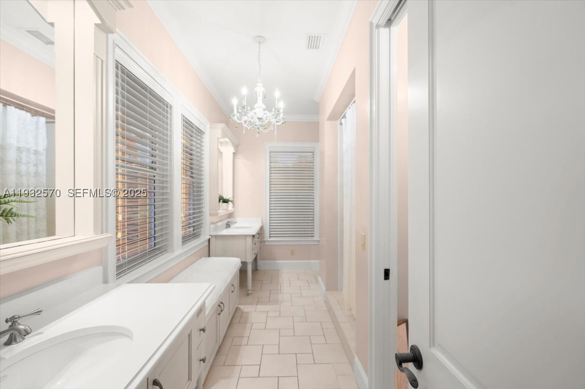 main property photo 70