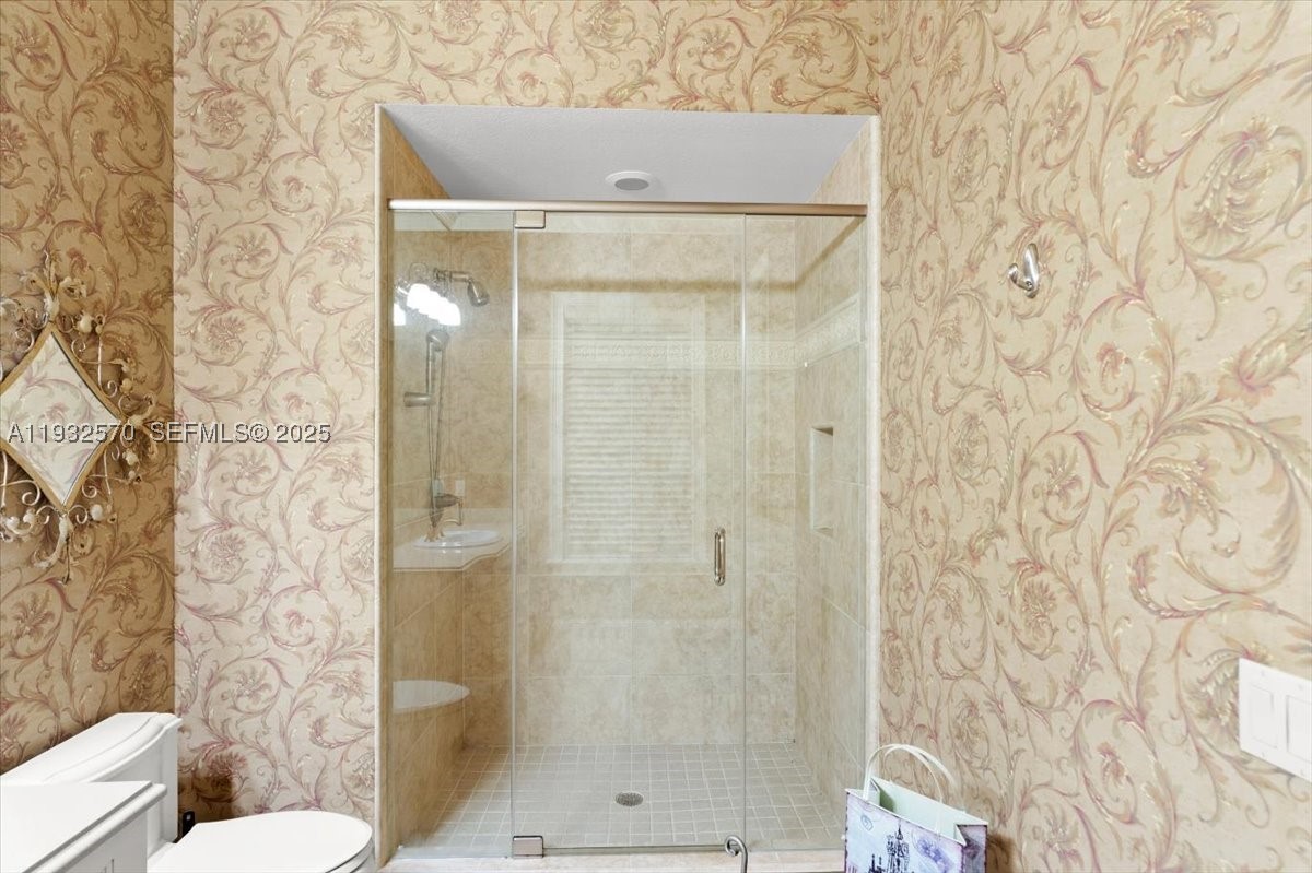 main property photo 79
