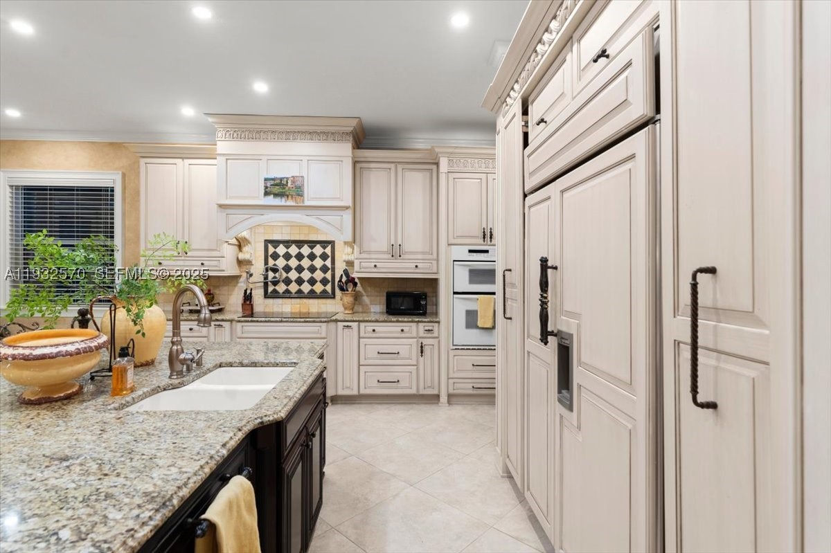 main property photo 95