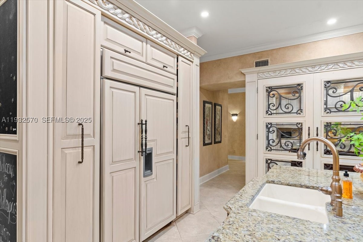 main property photo 99