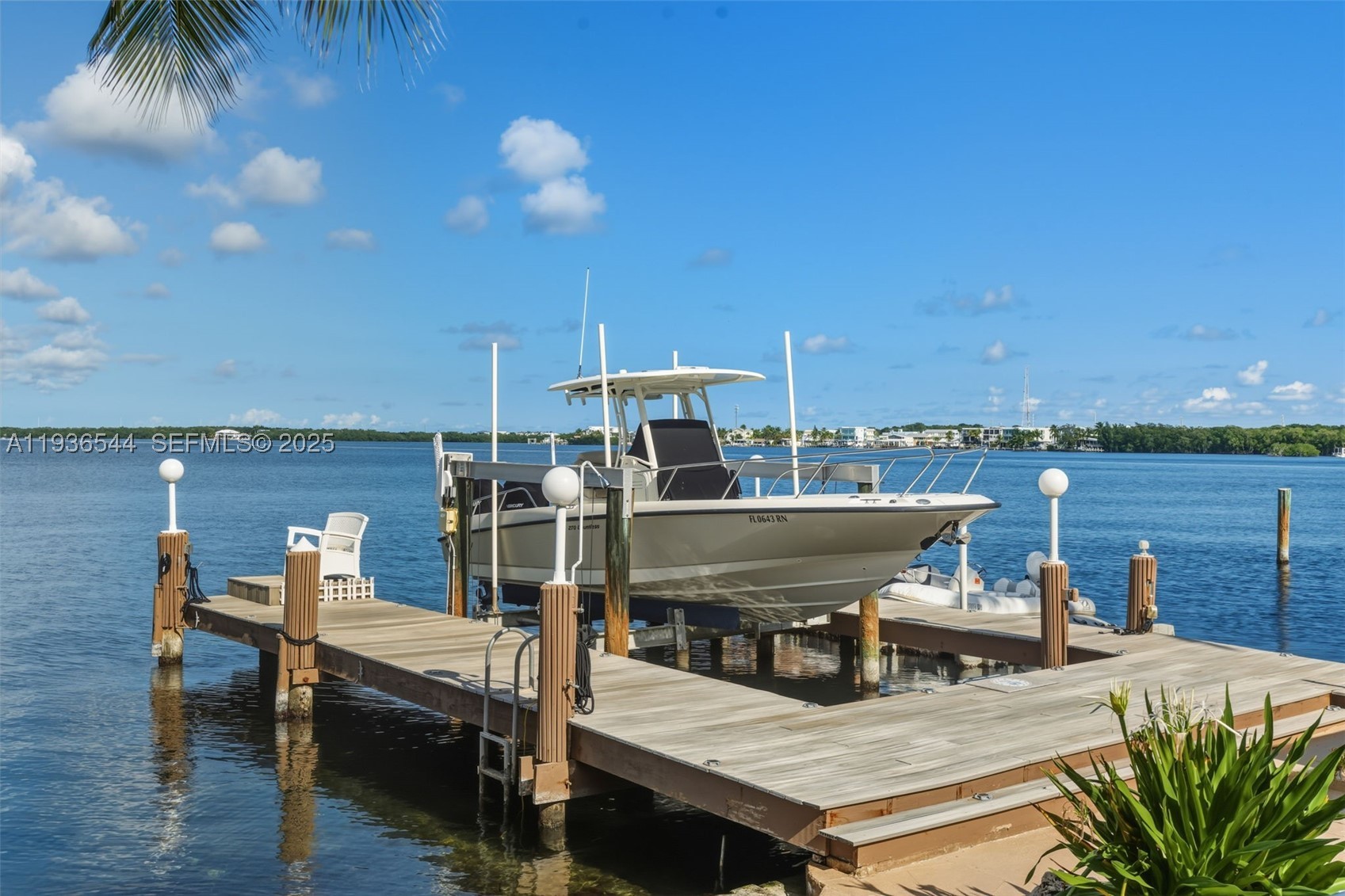 main property photo 24