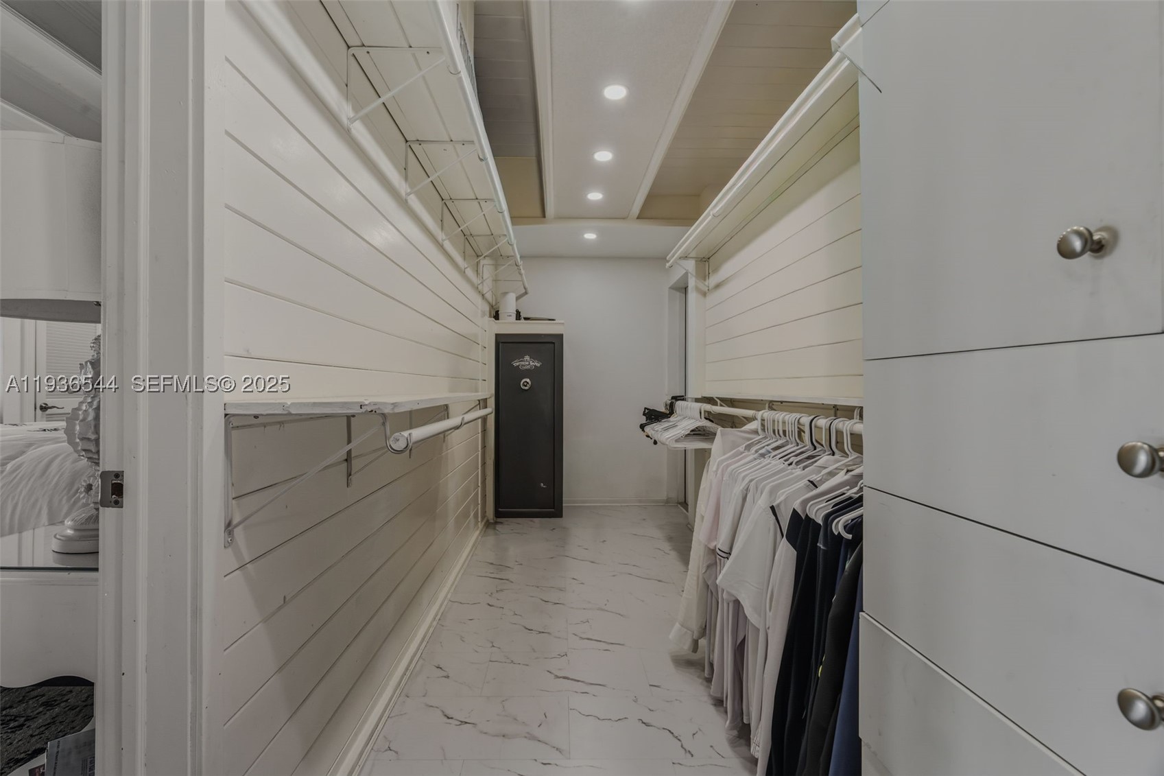 main property photo 62