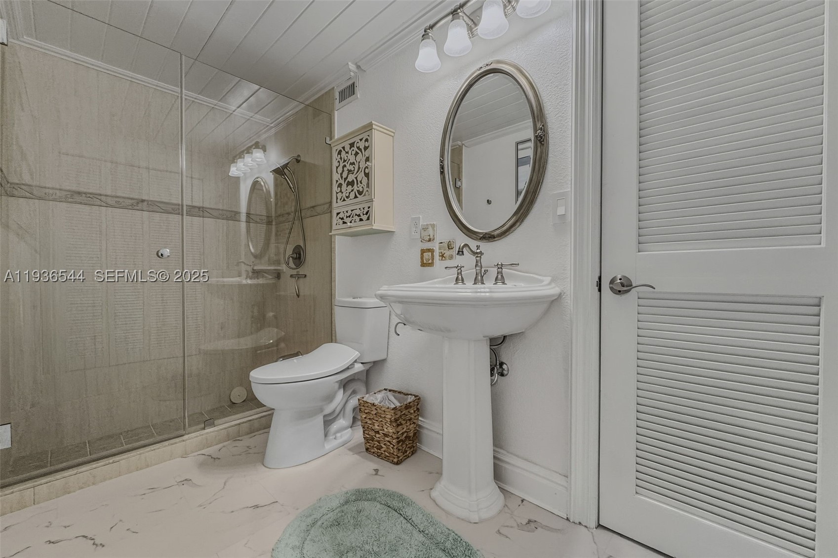 main property photo 73