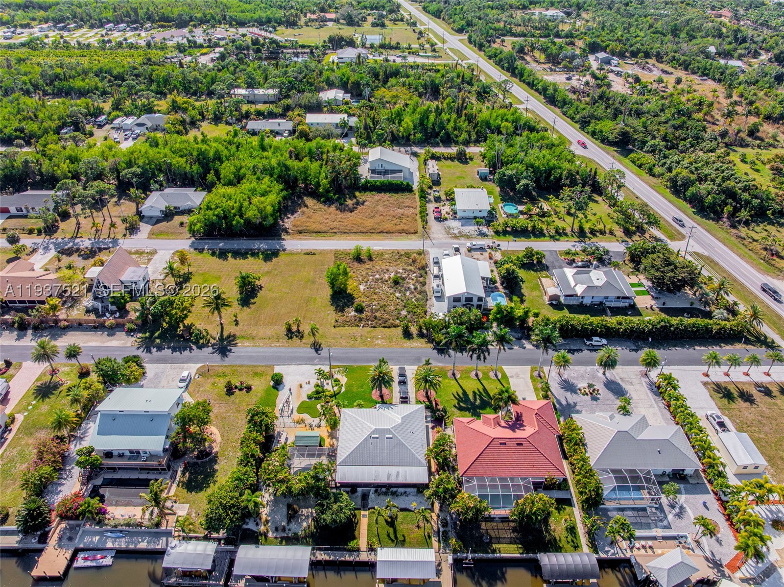 main property photo 20
