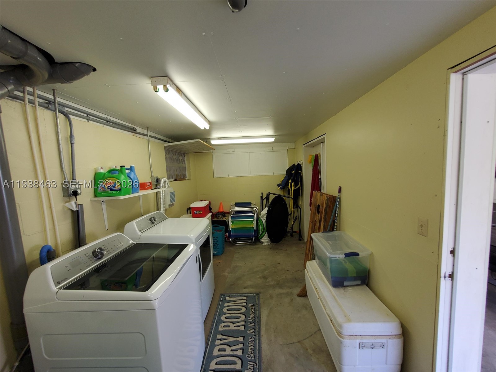 main property photo 50