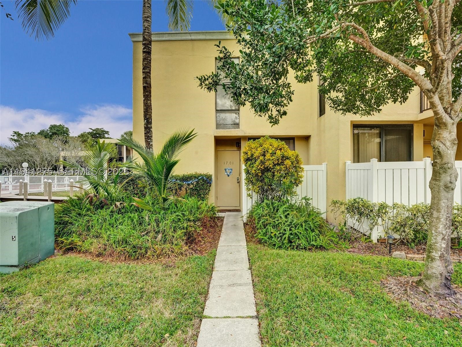 main property photo 48