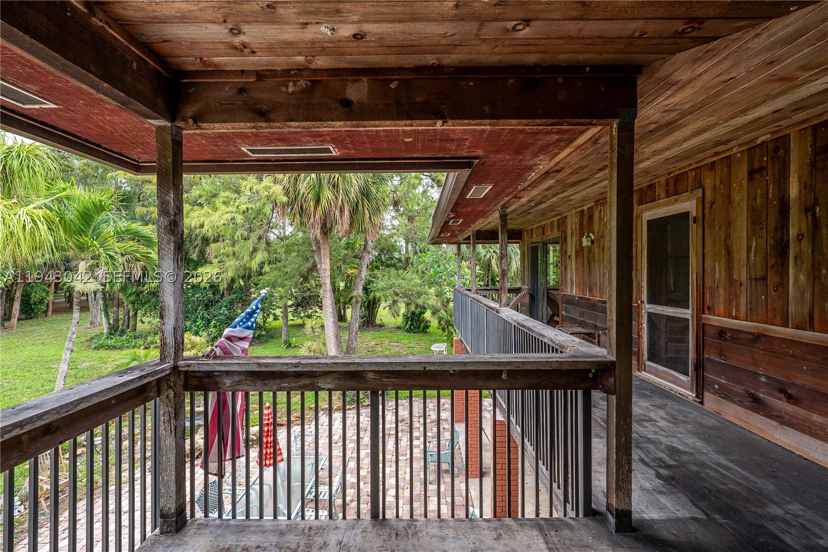 main property photo 32