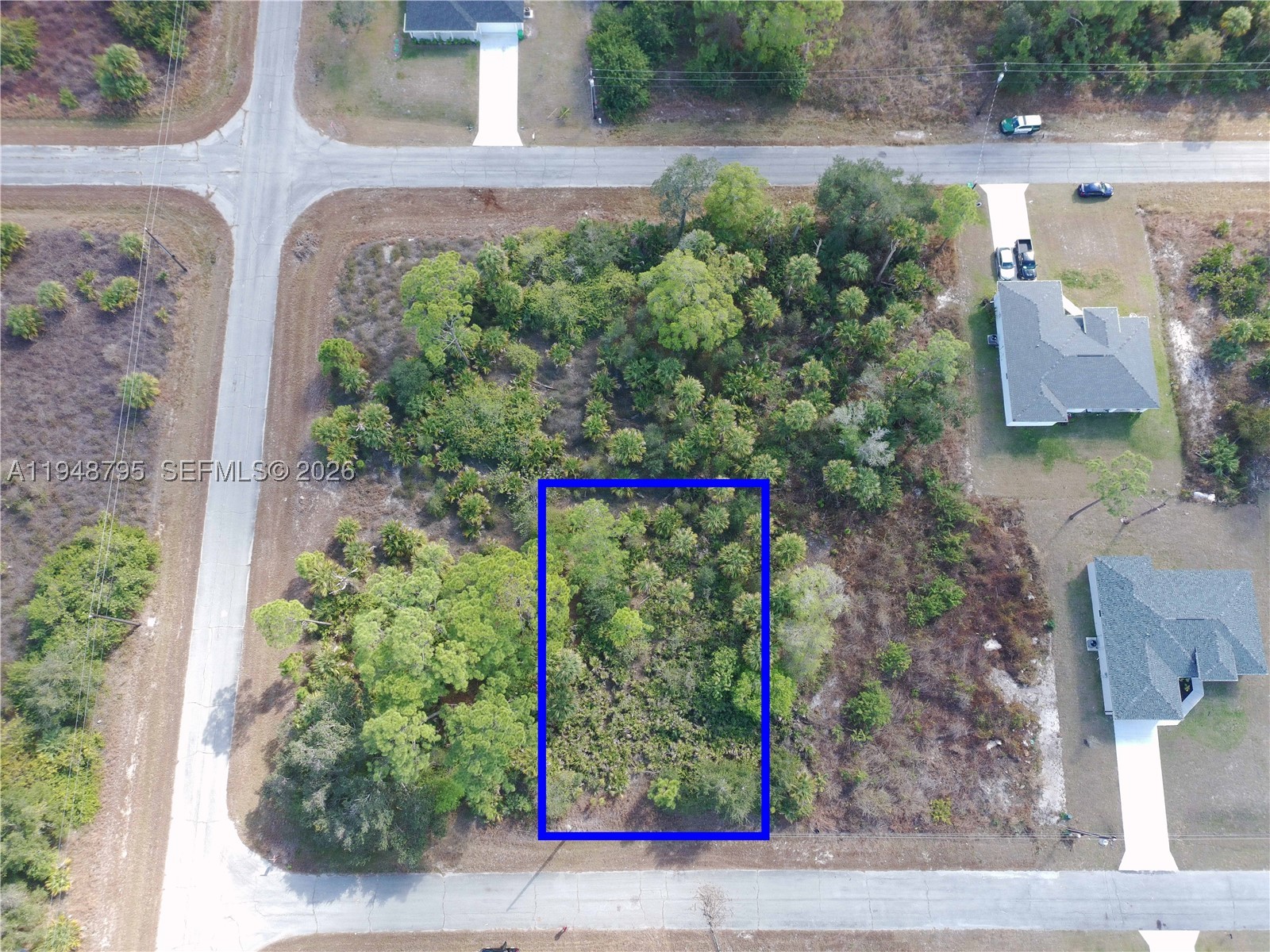 main property photo 5