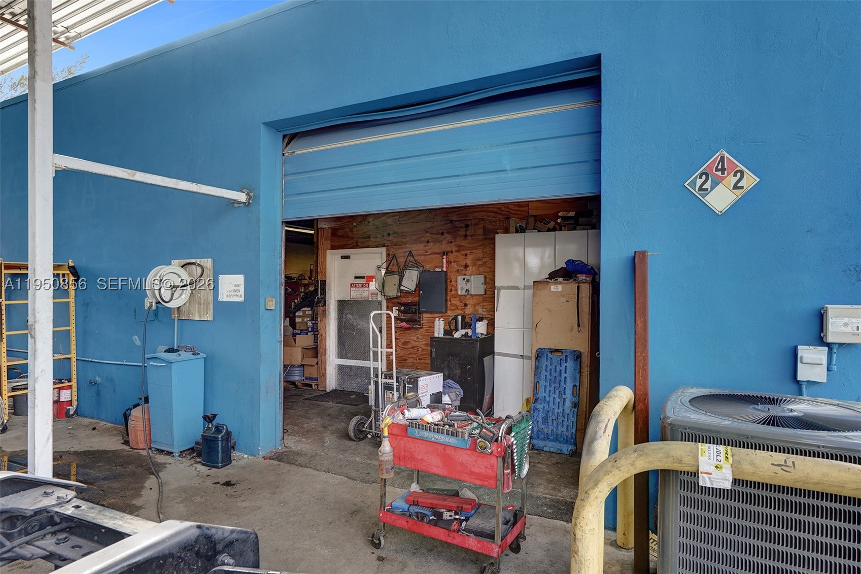 main property photo 20