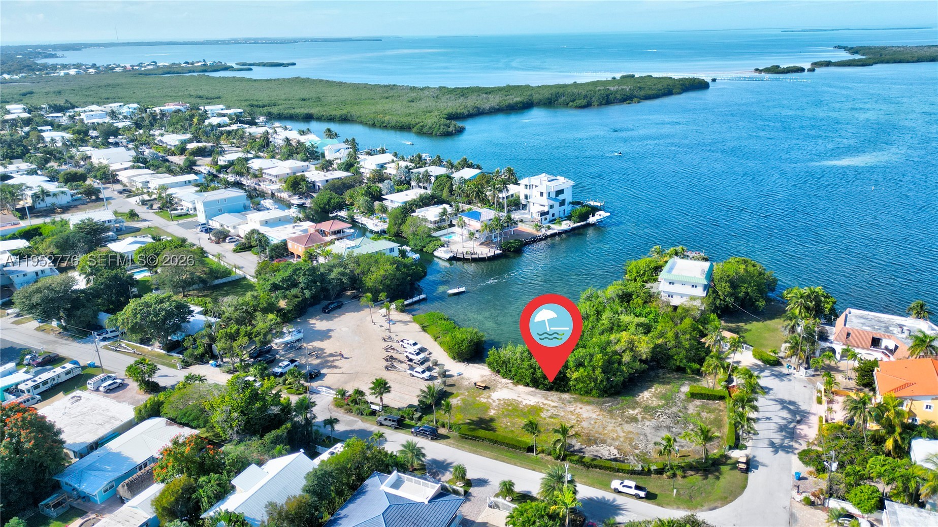 main property photo 19