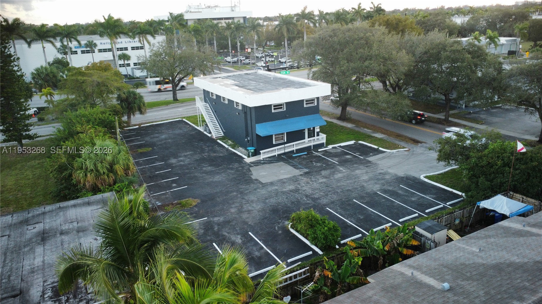 main property photo 5