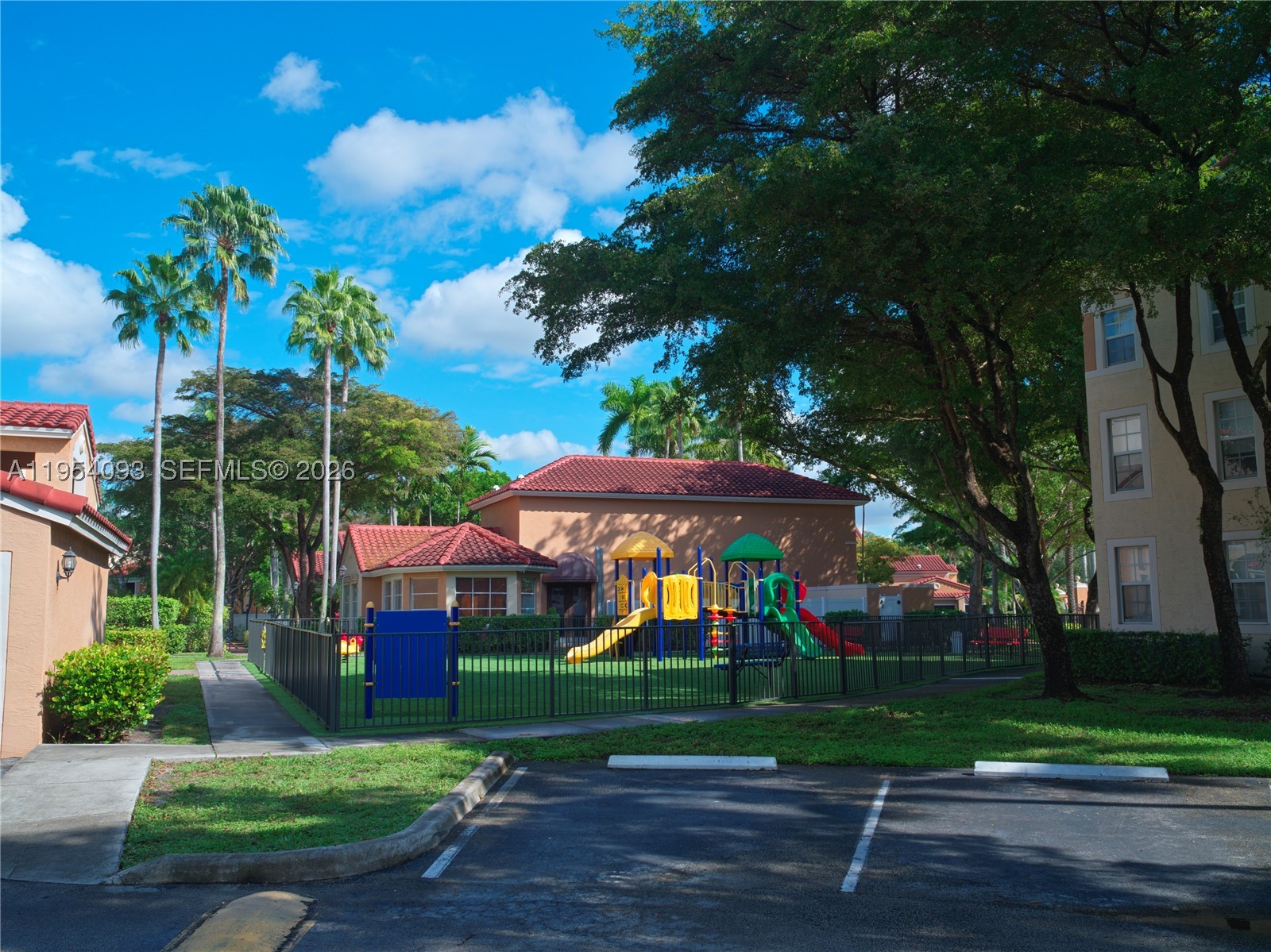 main property photo 44