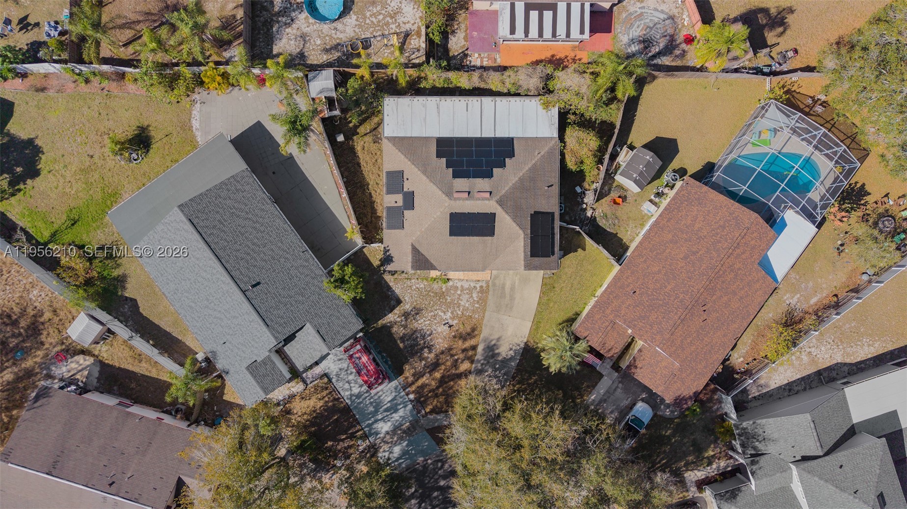 main property photo 21