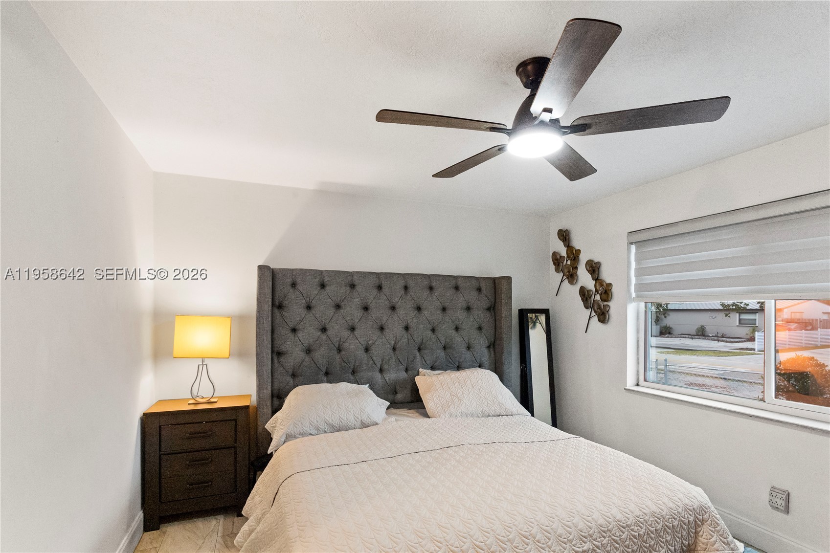 property viewer photo 13