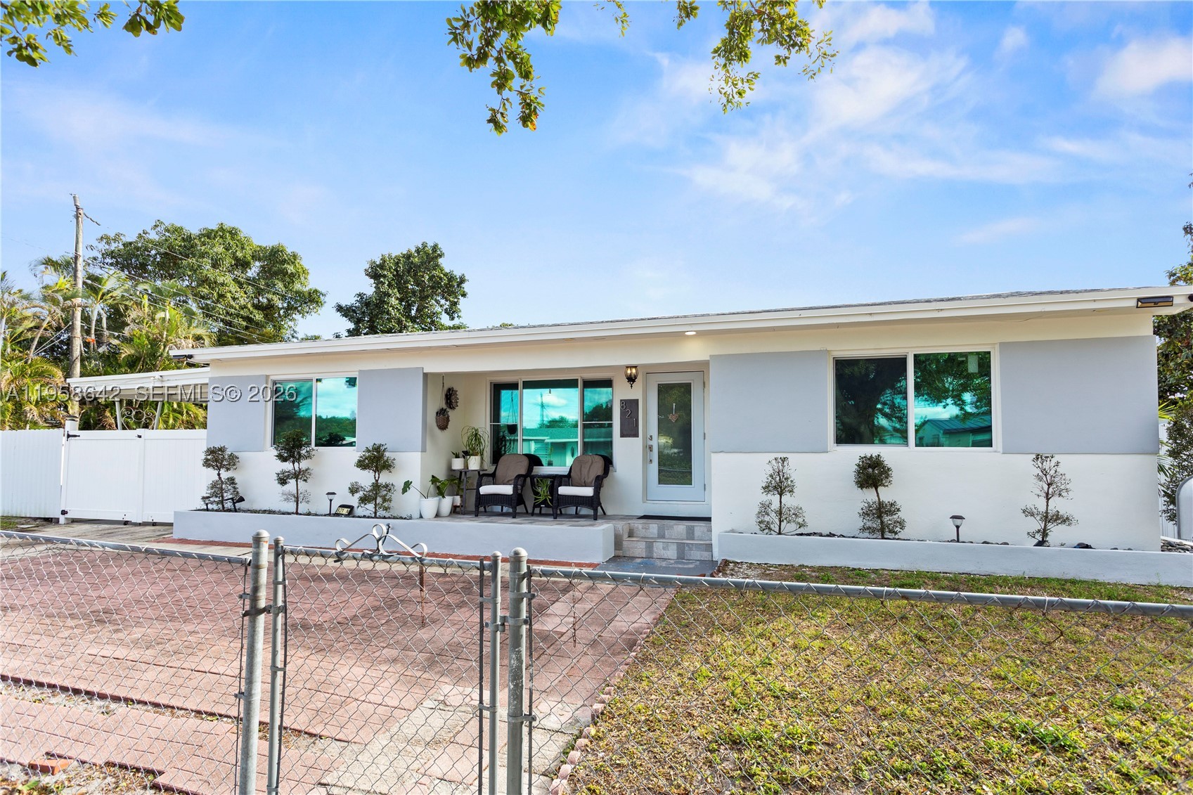 property viewer photo 32