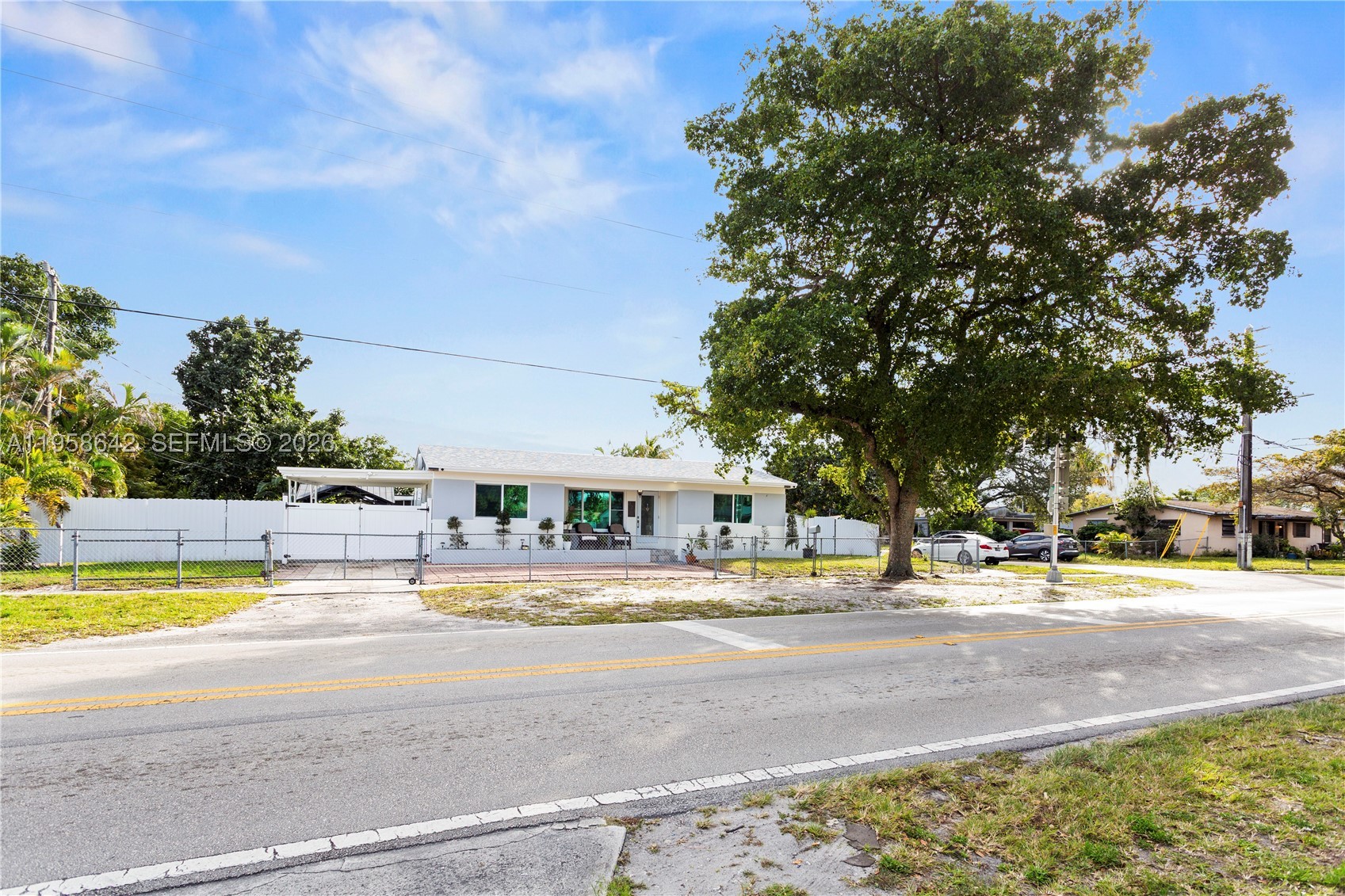 property viewer photo 33
