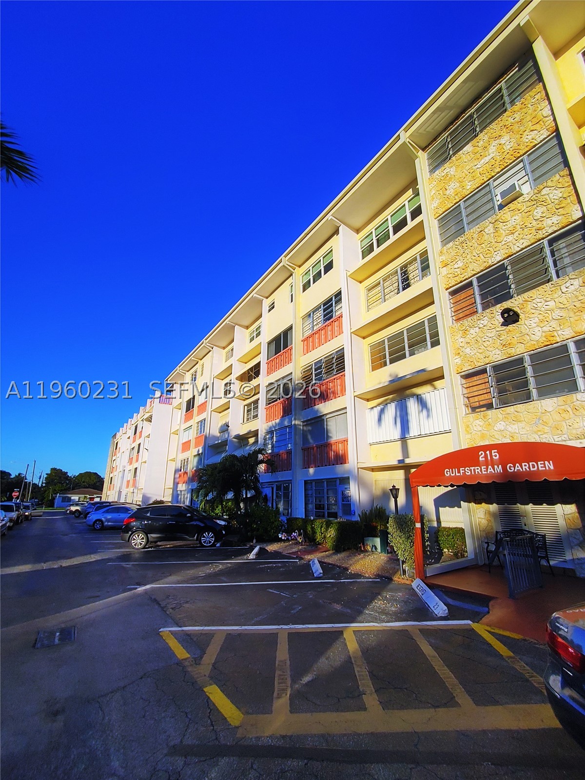 main property photo 16