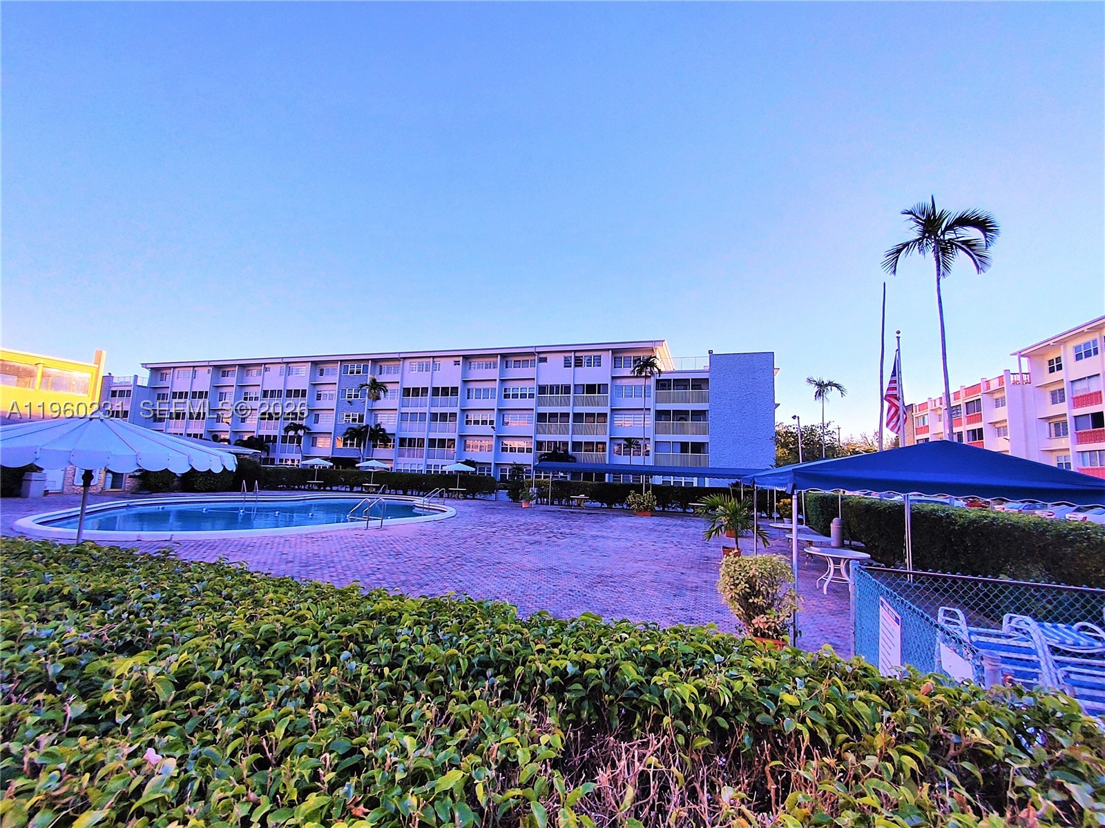 main property photo 19